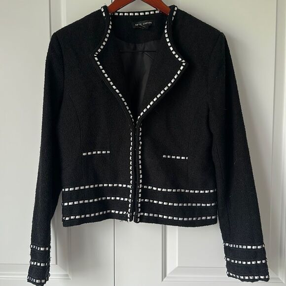 Anne Carson Size XL Cropped Blazer-Like Jacket with Stitch Detailing - Picture 2 of 4